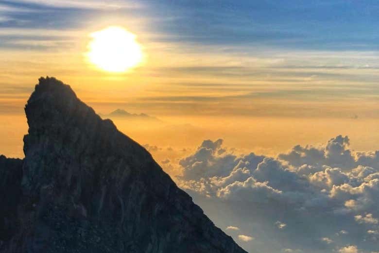Lever de soleil sur le Mont Agung