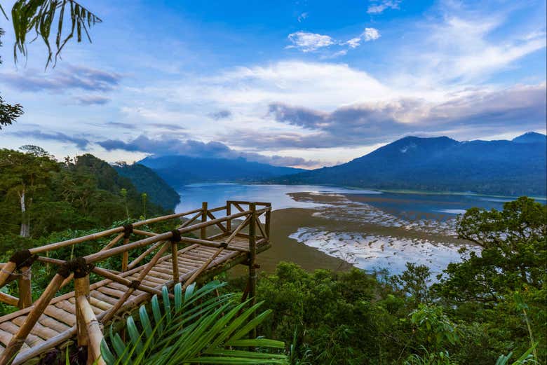 Mirador au lac Buyan