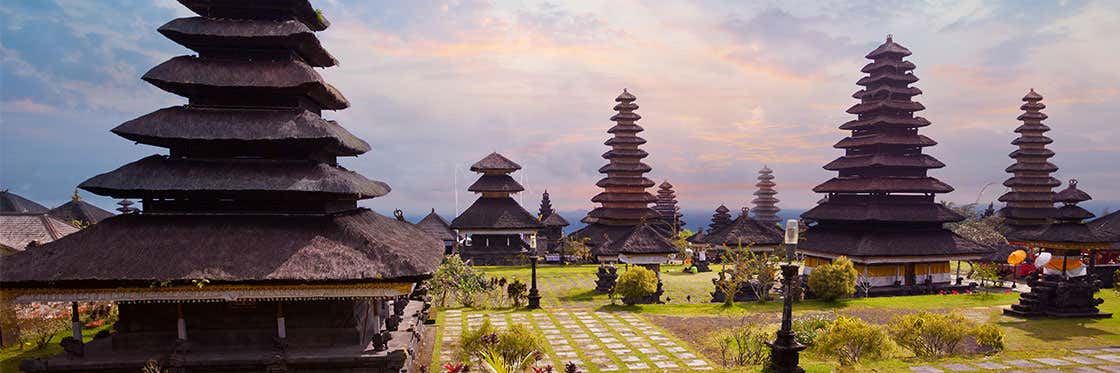 Temple mère de Besakih